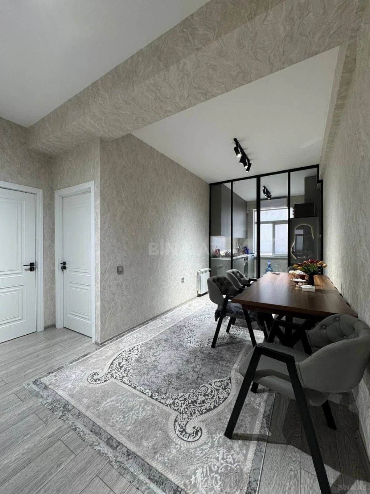 Satılır 3 otaqlı mənzil 77 m²