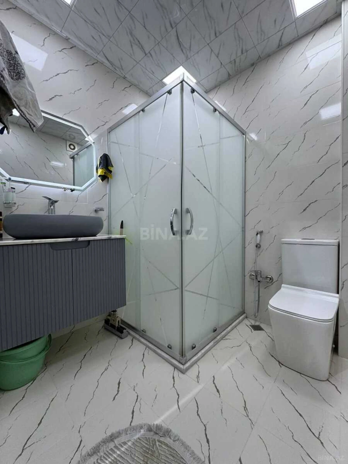 Satılır 3 otaqlı mənzil 77 m²