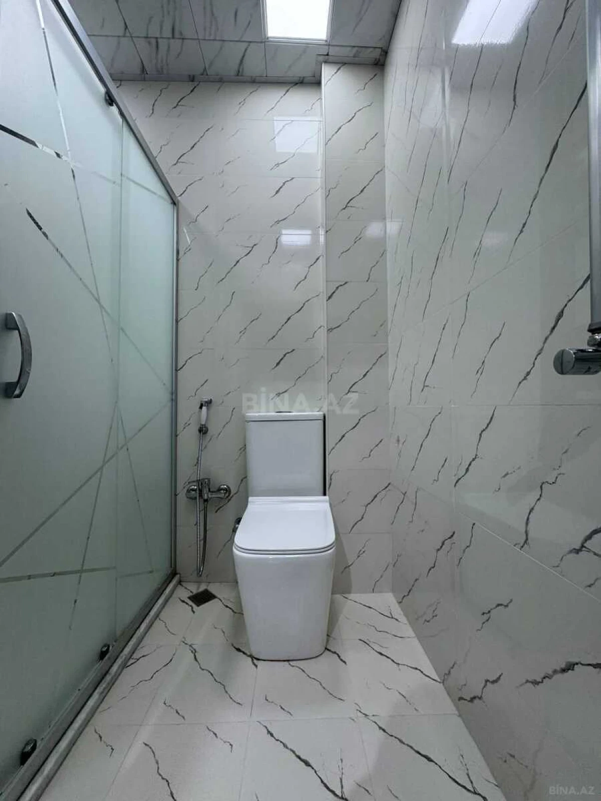 Satılır 3 otaqlı mənzil 77 m²