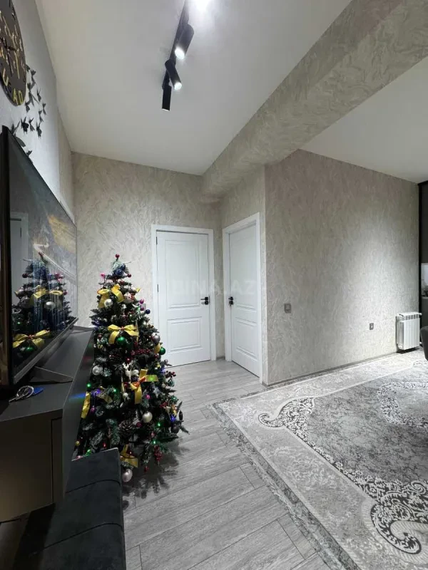 Satılır 3 otaqlı mənzil 77 m²