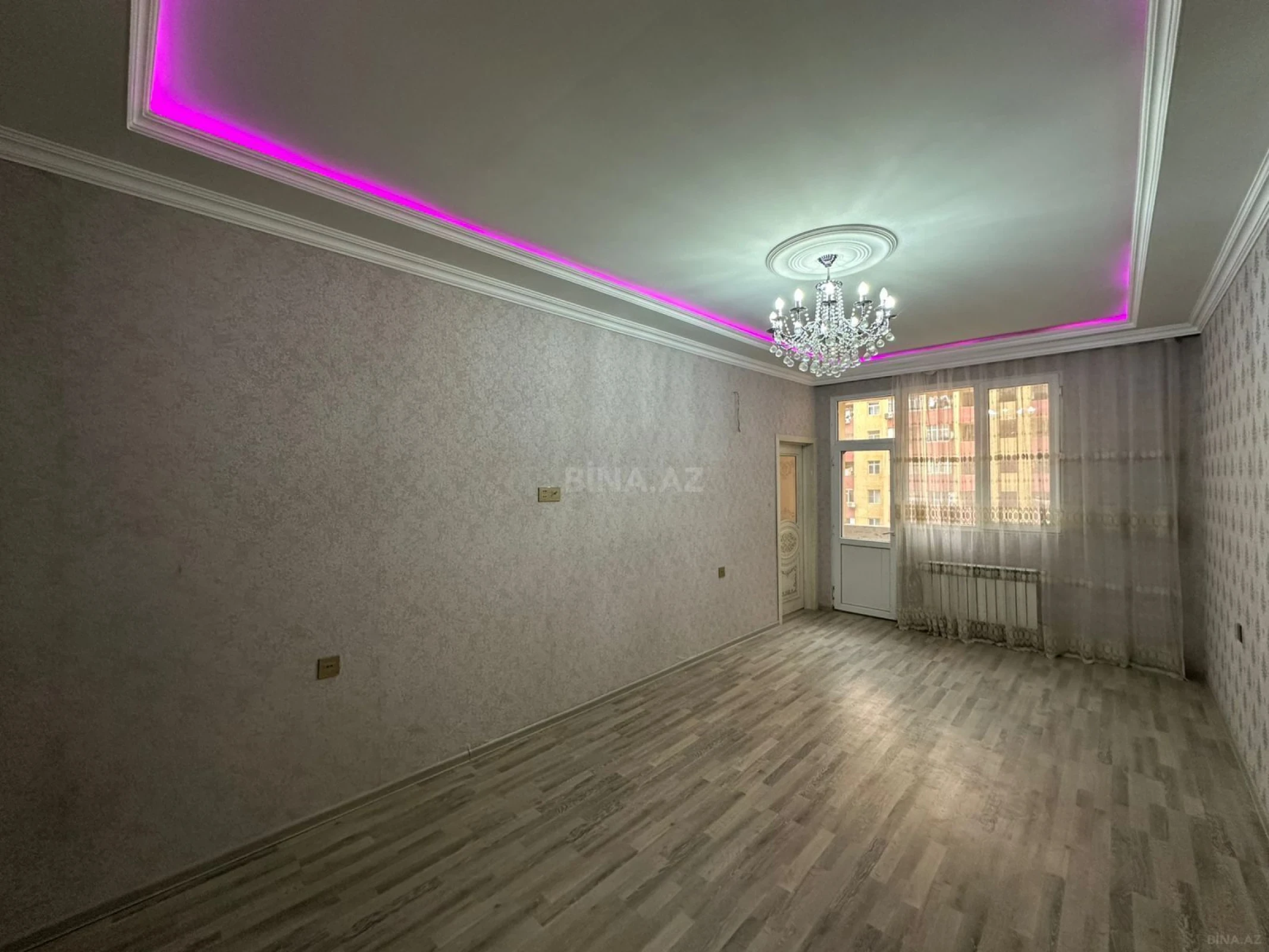 Satılır 2 otaqlı mənzil 65 m²