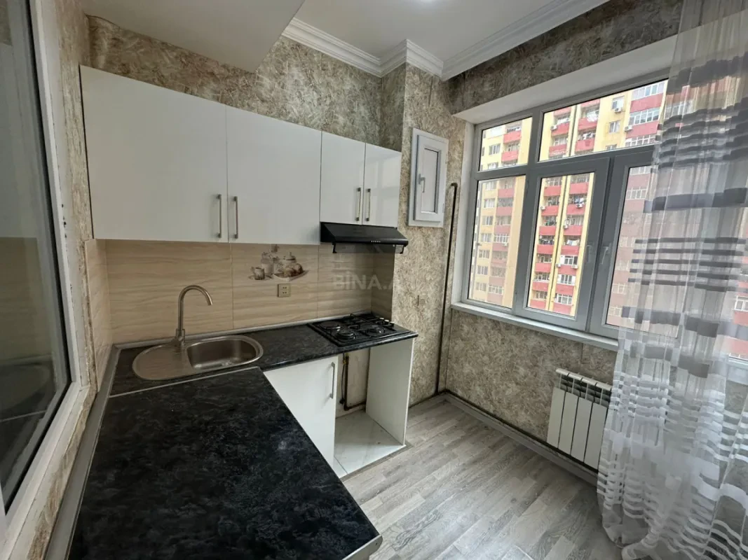 Satılır 2 otaqlı mənzil 65 m²