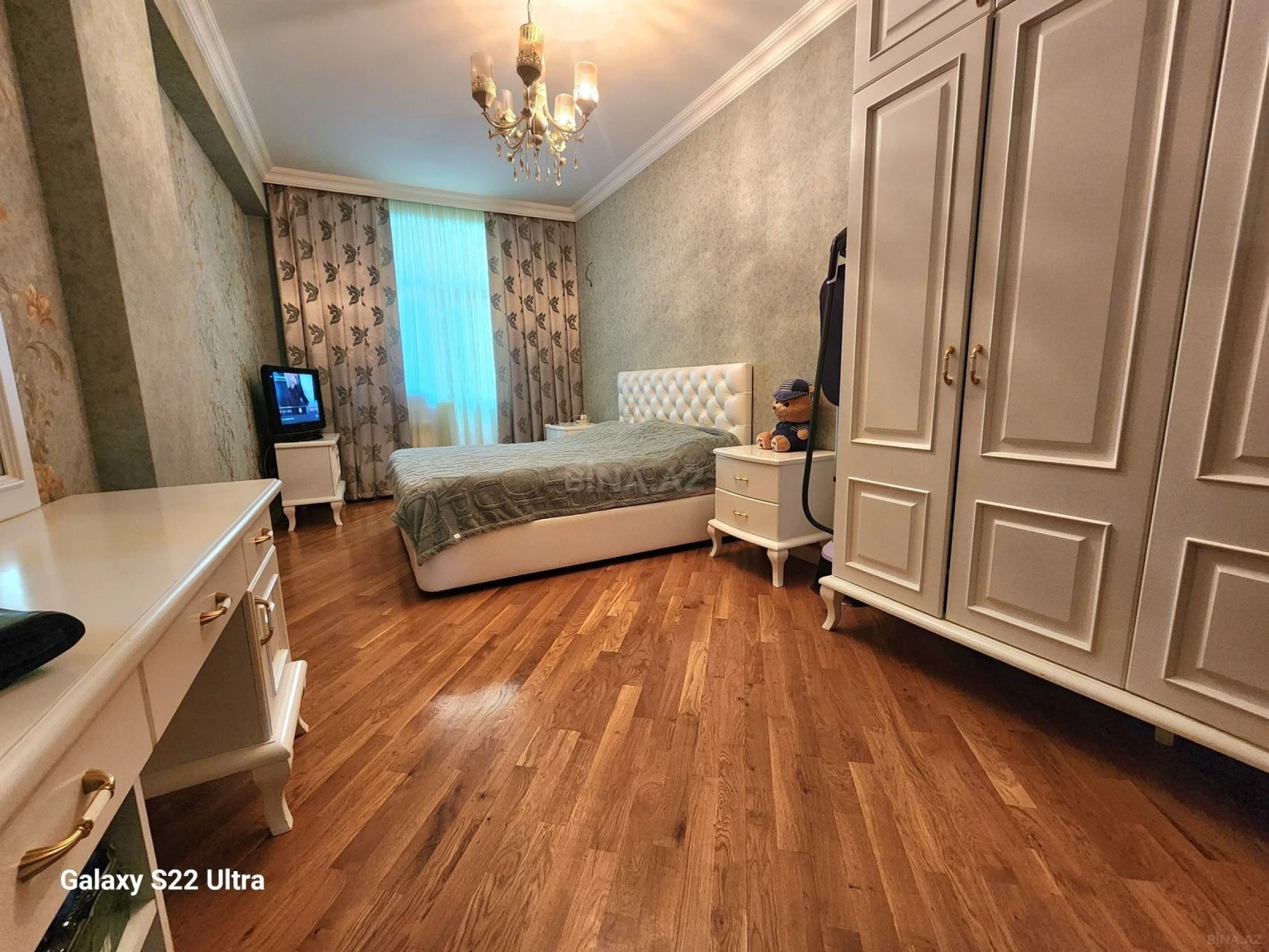 Satılır 3 otaqlı mənzil 120 m²