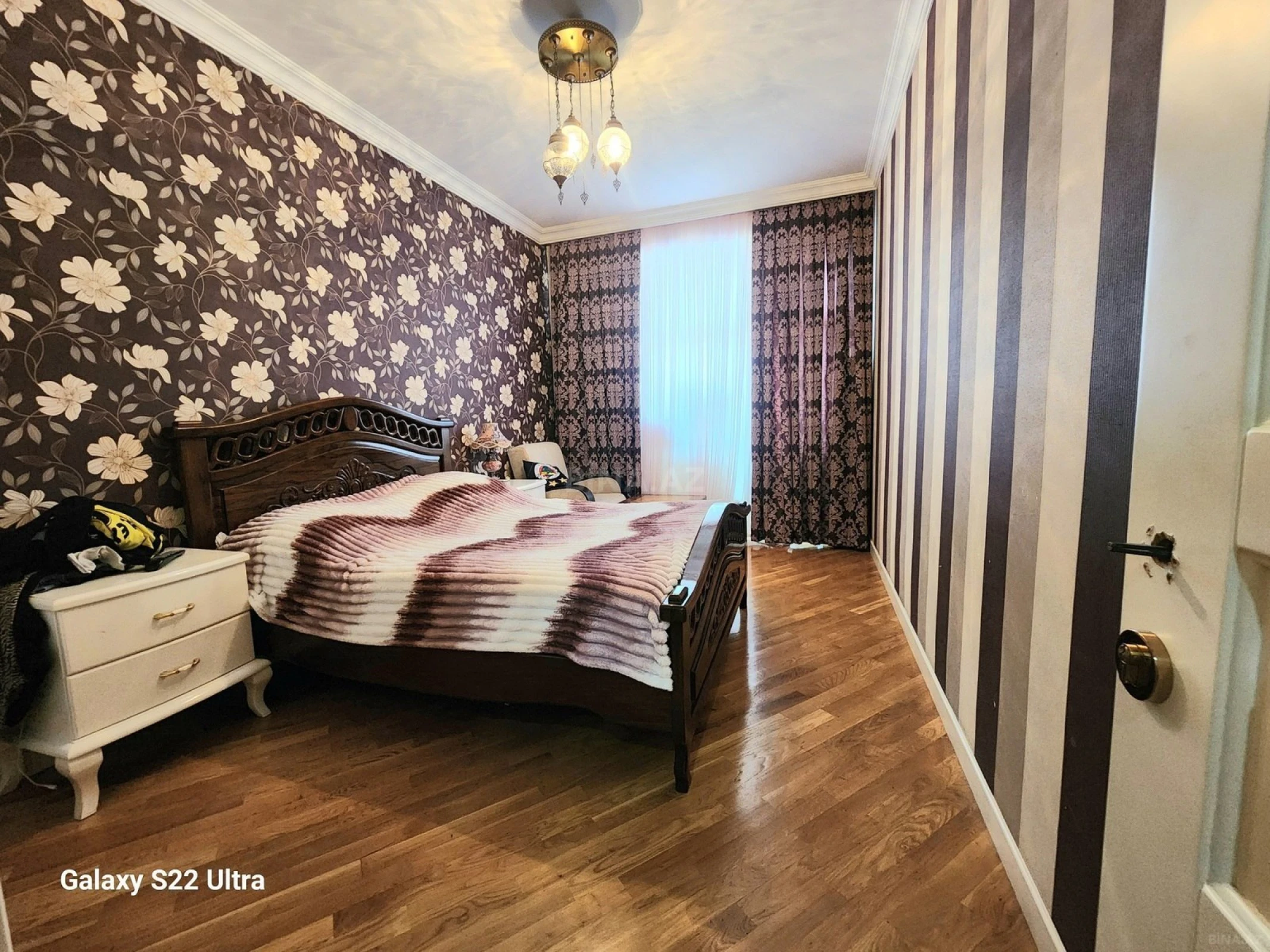 Satılır 3 otaqlı mənzil 120 m²