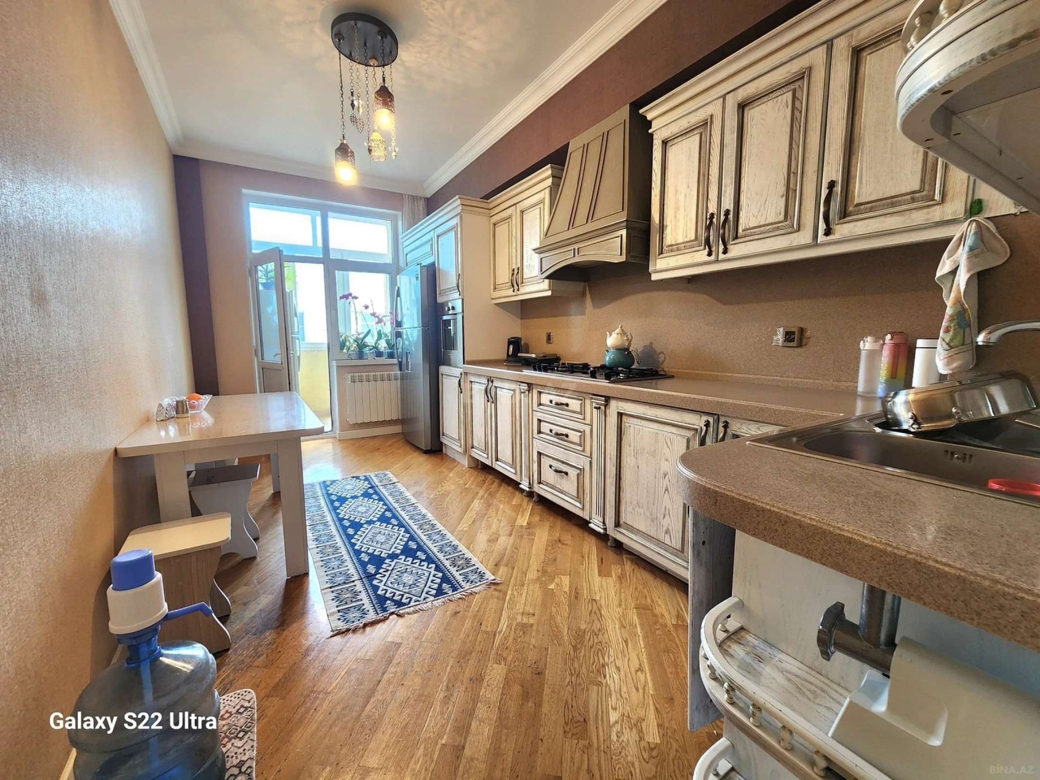 Satılır 3 otaqlı mənzil 120 m²
