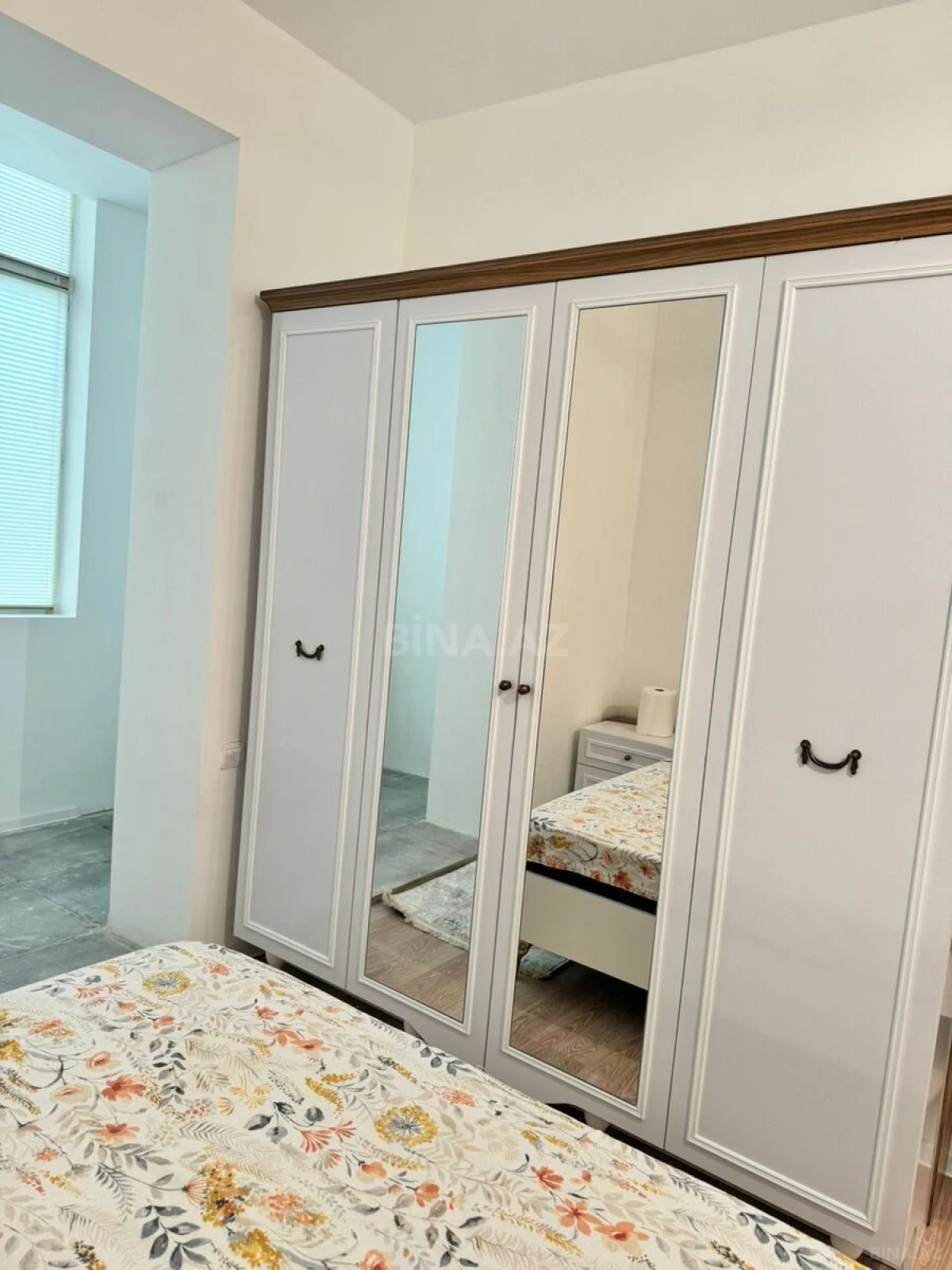 Kirayə verilir 2 otaqlı mənzil 100 m²
