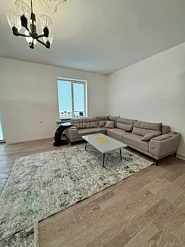 Kirayə verilir 2 otaqlı mənzil 100 m²