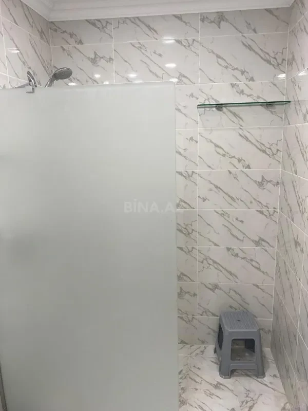 Kirayə verilir 2 otaqlı mənzil 73 m²