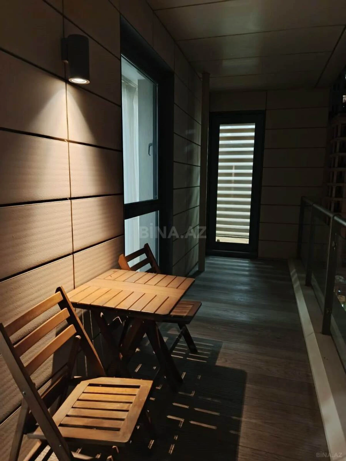 Kirayə verilir 4 otaqlı mənzil 190 m²