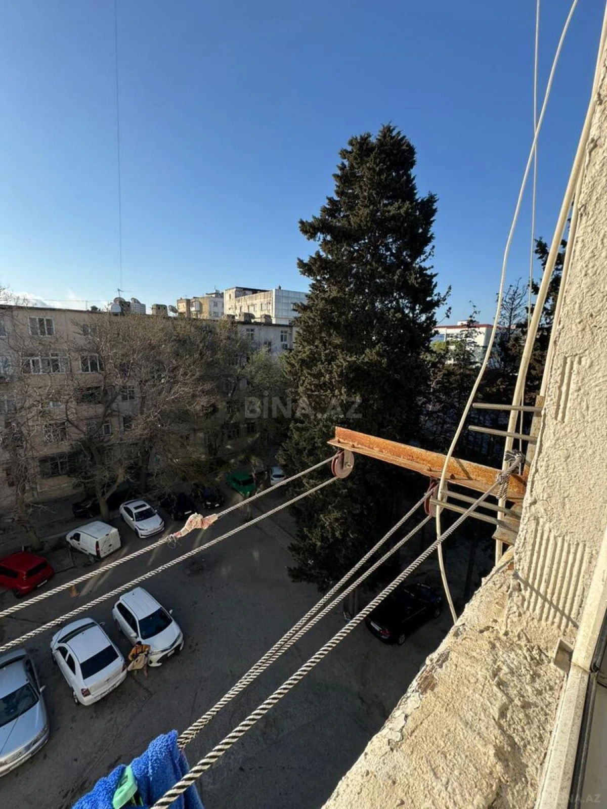 Satılır 3 otaqlı mənzil 75 m²