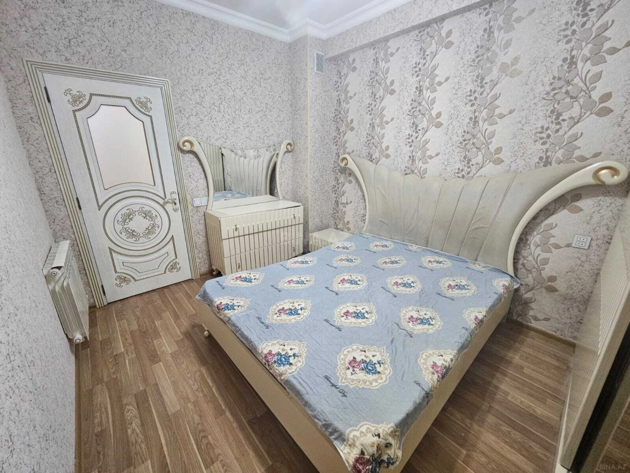 Satılır 2 otaqlı mənzil 54 m²