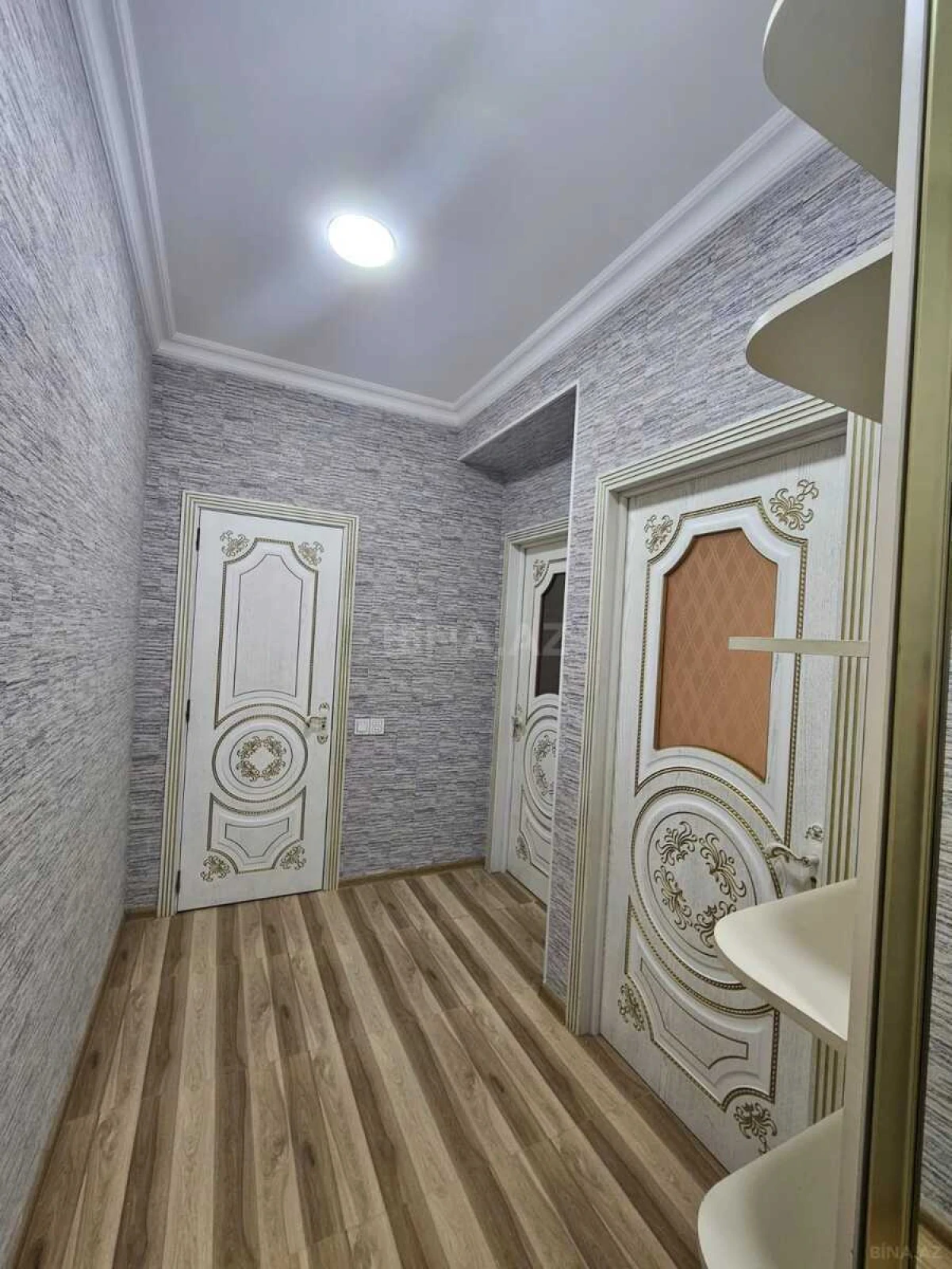 Satılır 2 otaqlı mənzil 54 m²