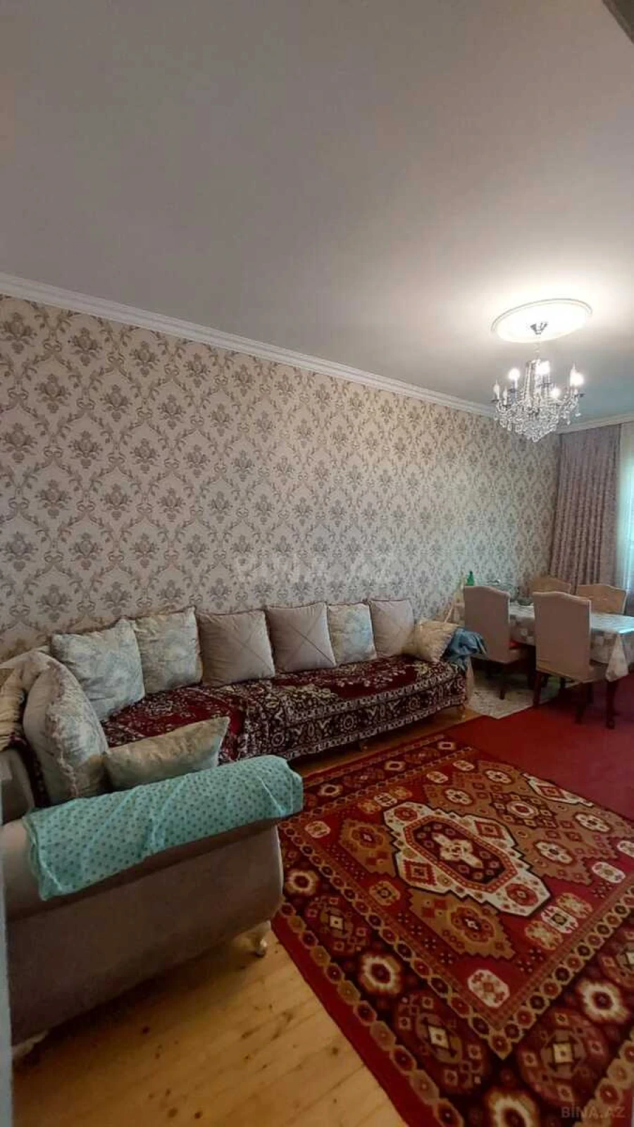 Satılır 5 otaqlı həyət evi 100 m²