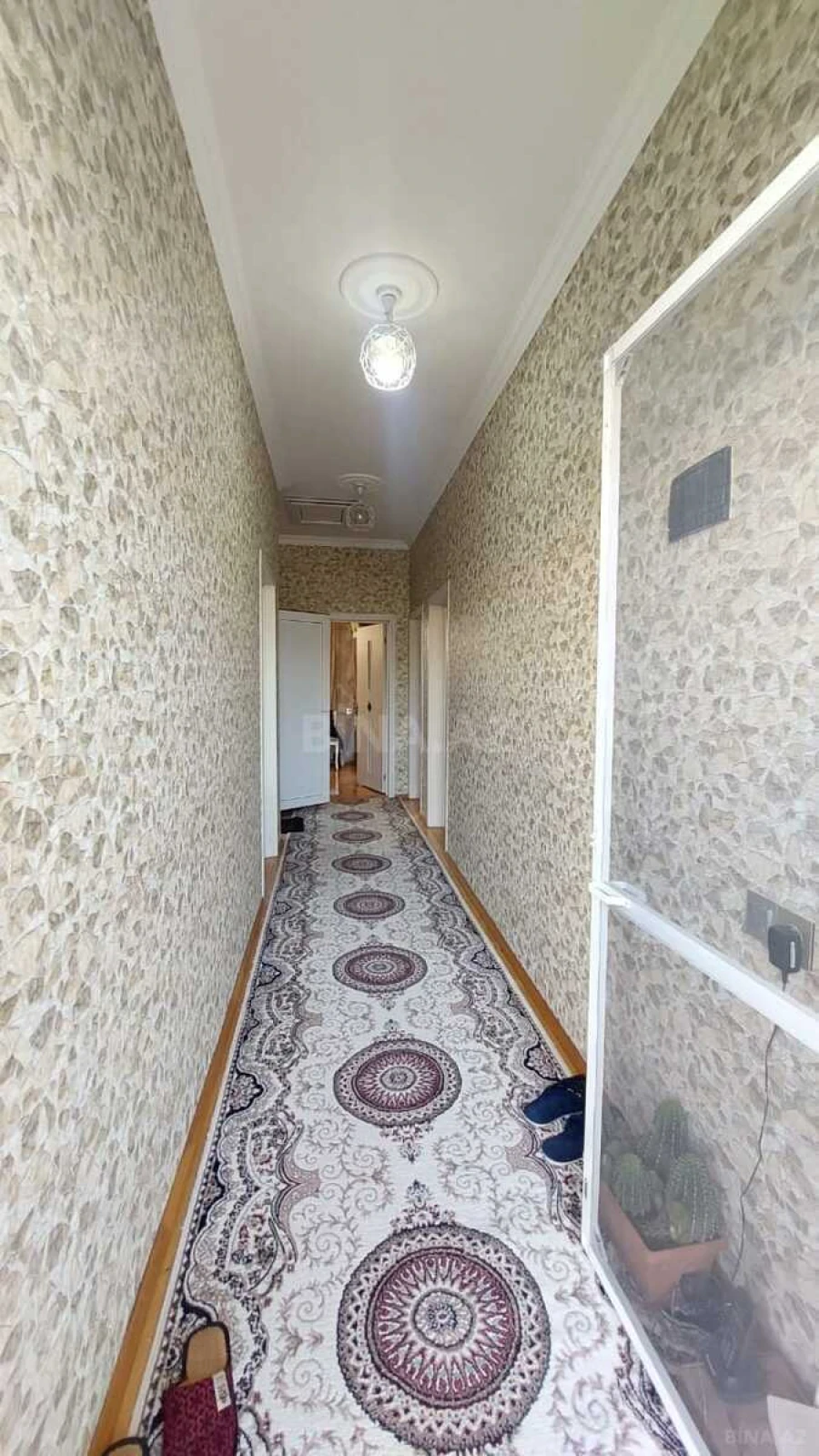 Satılır 5 otaqlı həyət evi 100 m²