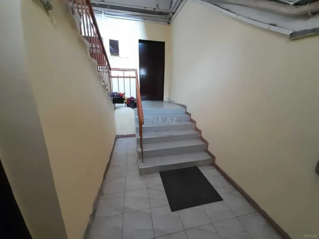 Satılır 3 otaqlı mənzil 93 m²