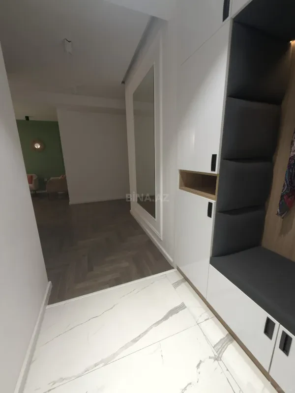 Satılır 3 otaqlı mənzil 110 m²
