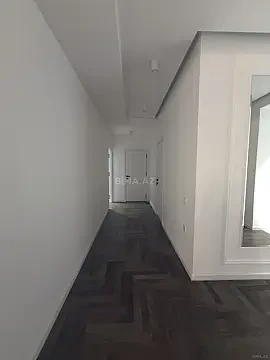 Satılır 3 otaqlı mənzil 110 m²