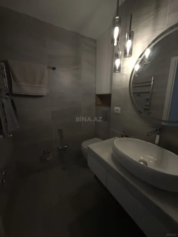 Satılır 3 otaqlı mənzil 110 m²