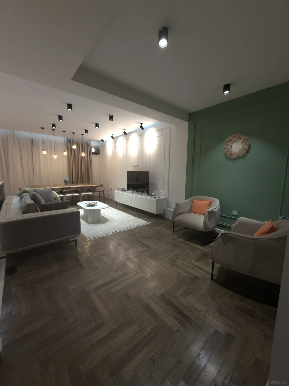 Satılır 3 otaqlı mənzil 110 m²
