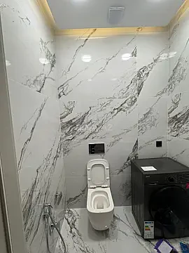 Kirayə verilir 2 otaqlı mənzil 130 m²