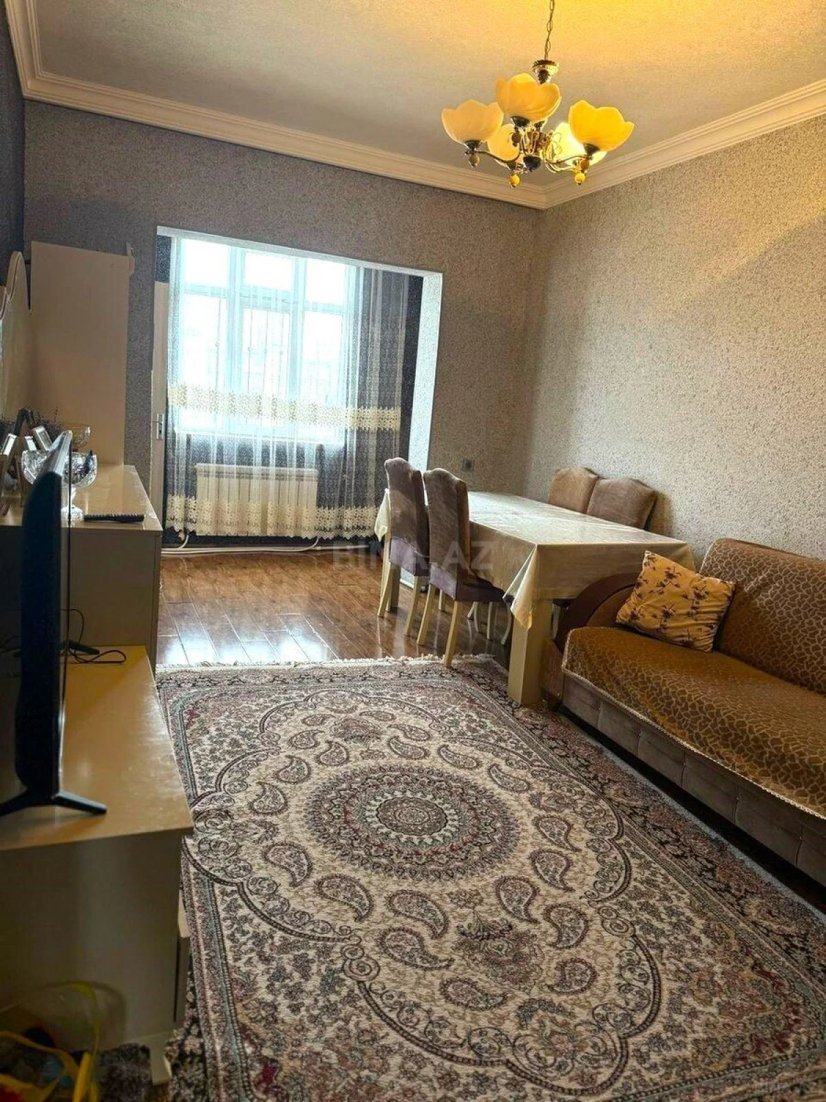 Satılır 2 otaqlı mənzil 55 m²
