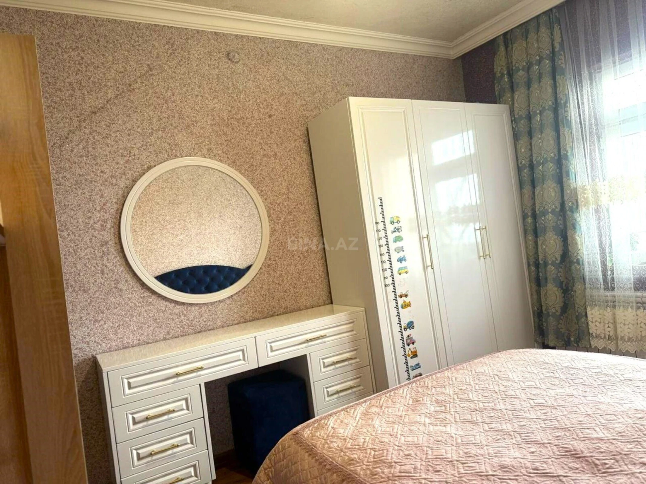 Satılır 2 otaqlı mənzil 55 m²