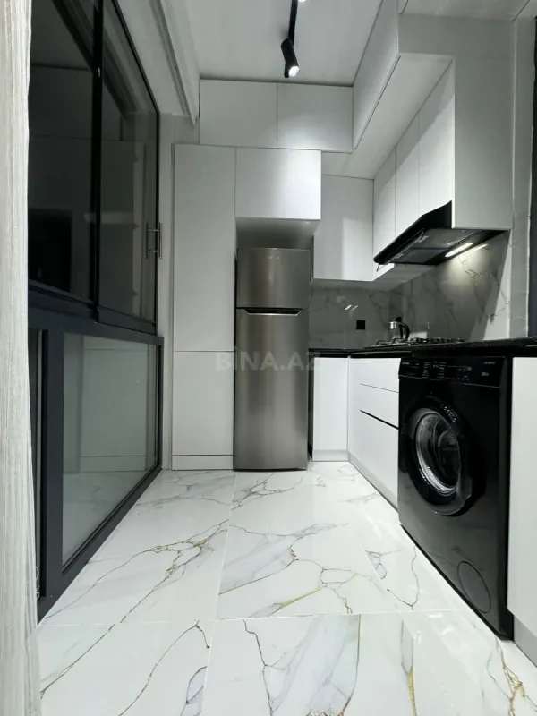 Kirayə verilir 2 otaqlı mənzil 65 m²
