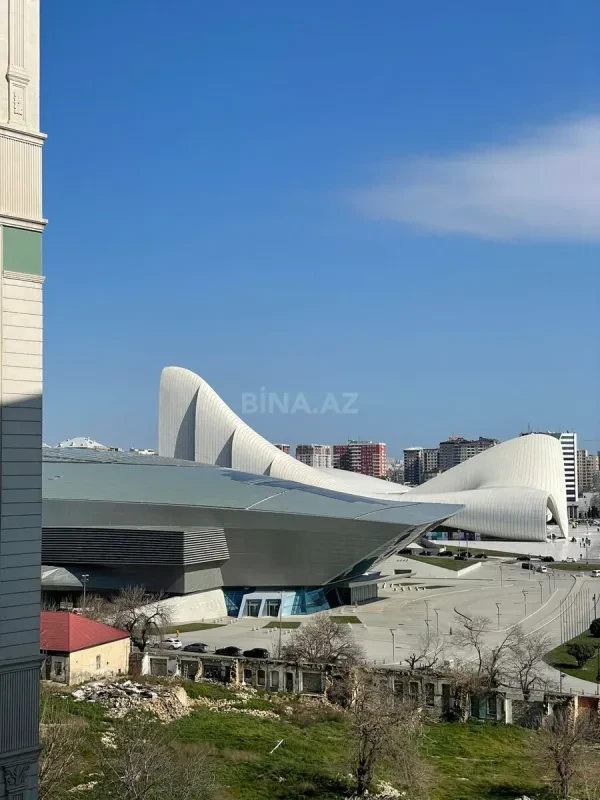 Kirayə verilir 2 otaqlı mənzil 65 m²