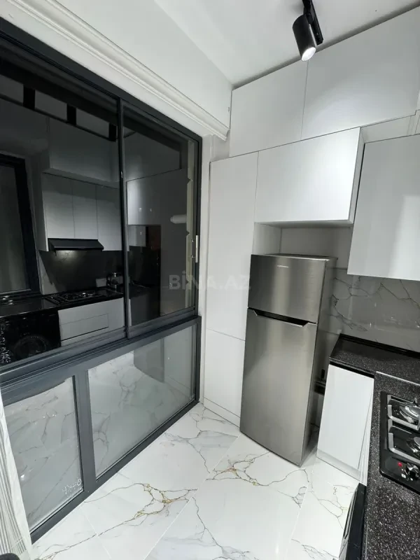 Kirayə verilir 2 otaqlı mənzil 65 m²