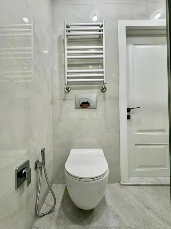 Satılır 2 otaqlı mənzil 65 m²