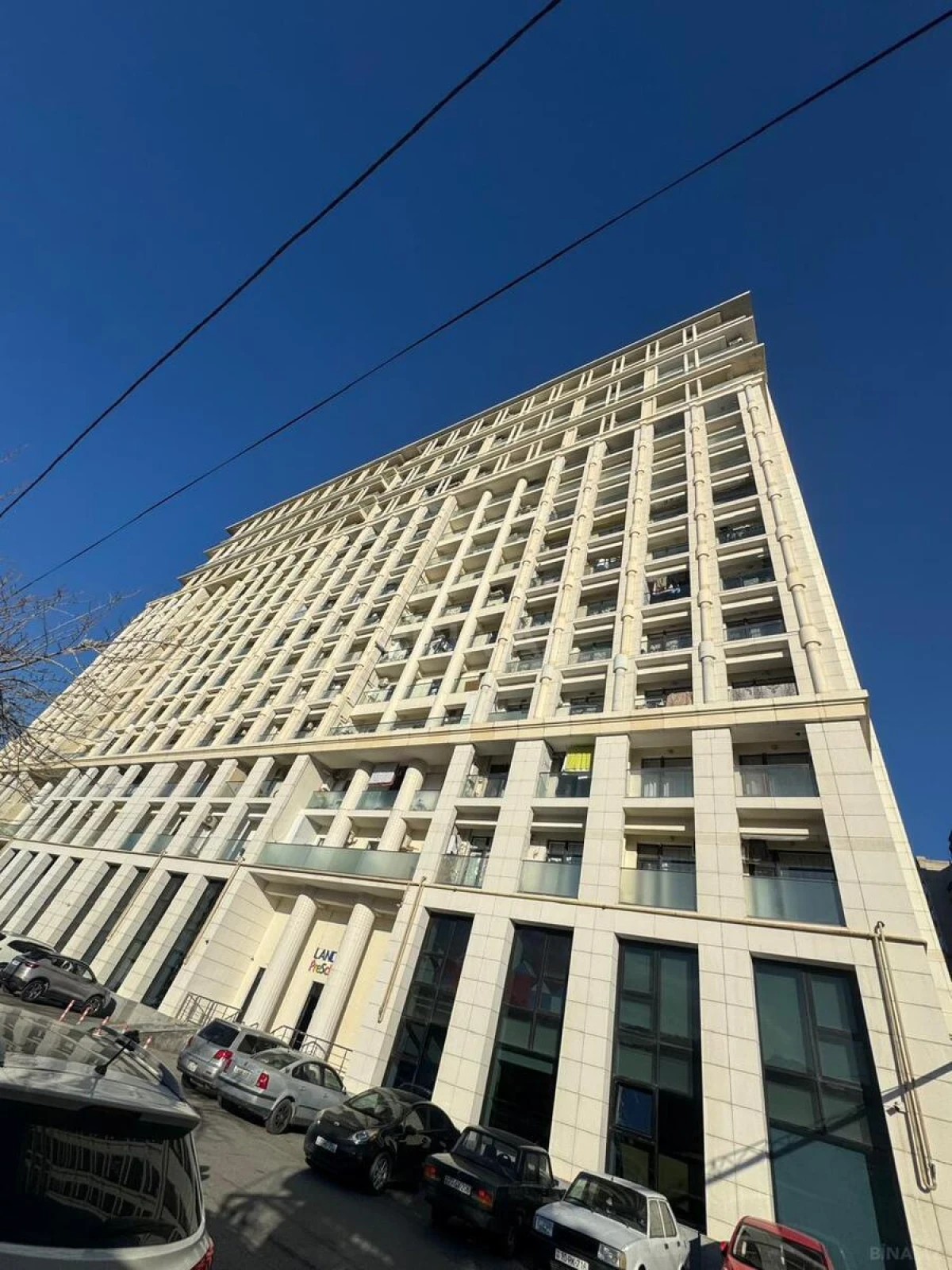 Satılır 2 otaqlı mənzil 65 m²