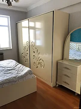 Satılır 2 otaqlı mənzil 65 m²