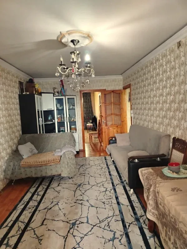 Satılır 3 otaqlı mənzil 50 m²