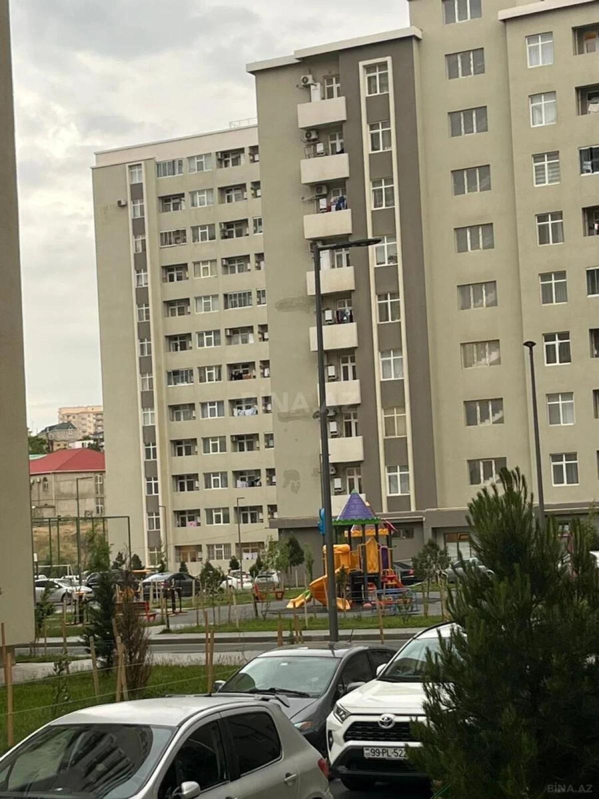 Satılır 2 otaqlı mənzil 65 m²