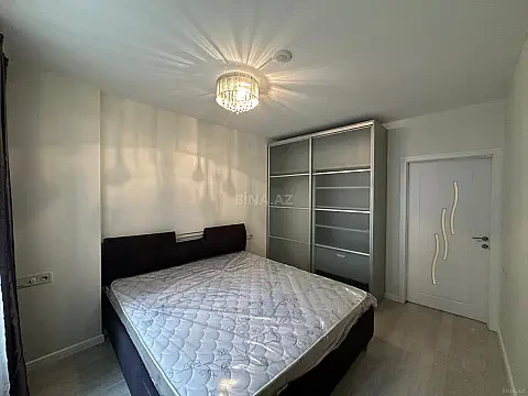 Kirayə verilir 2 otaqlı mənzil 80 m²