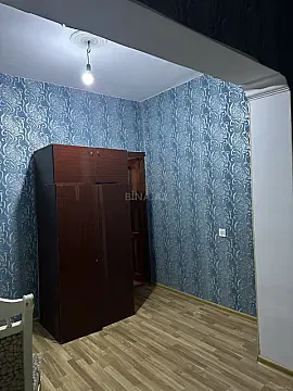 Kirayə verilir 2 otaqlı mənzil 45 m²