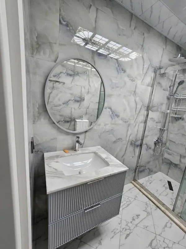 Satılır 3 otaqlı mənzil 130 m²