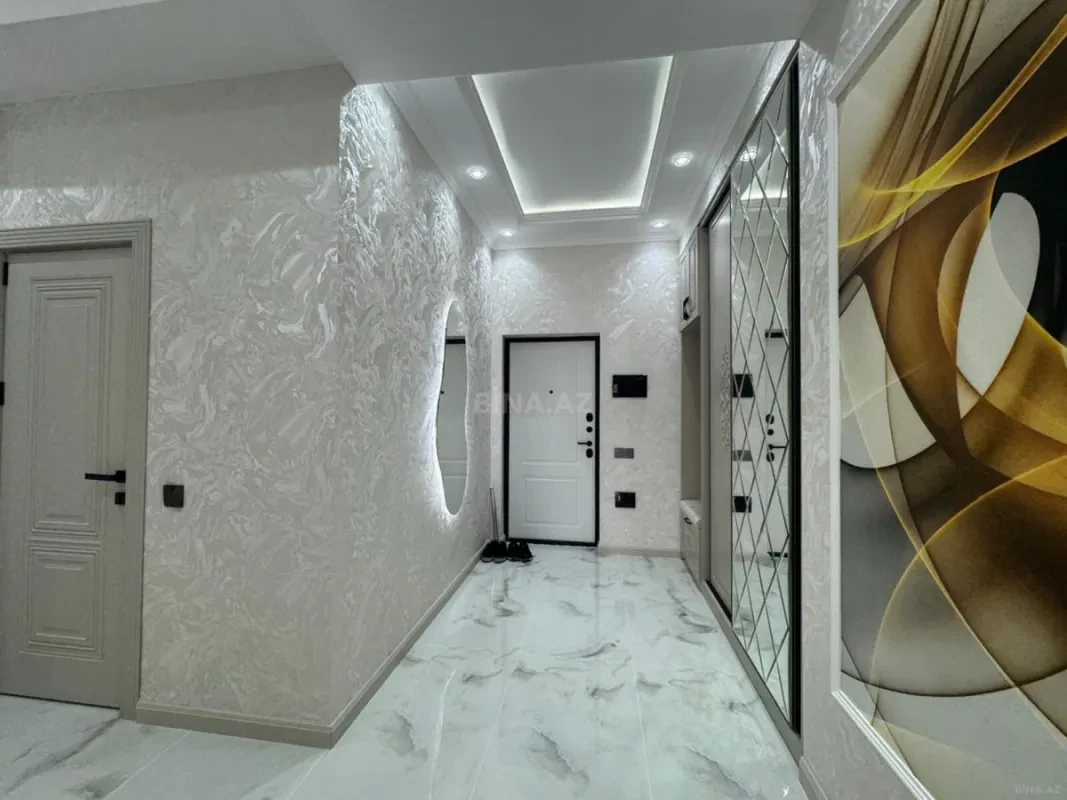 Satılır 3 otaqlı mənzil 92 m²