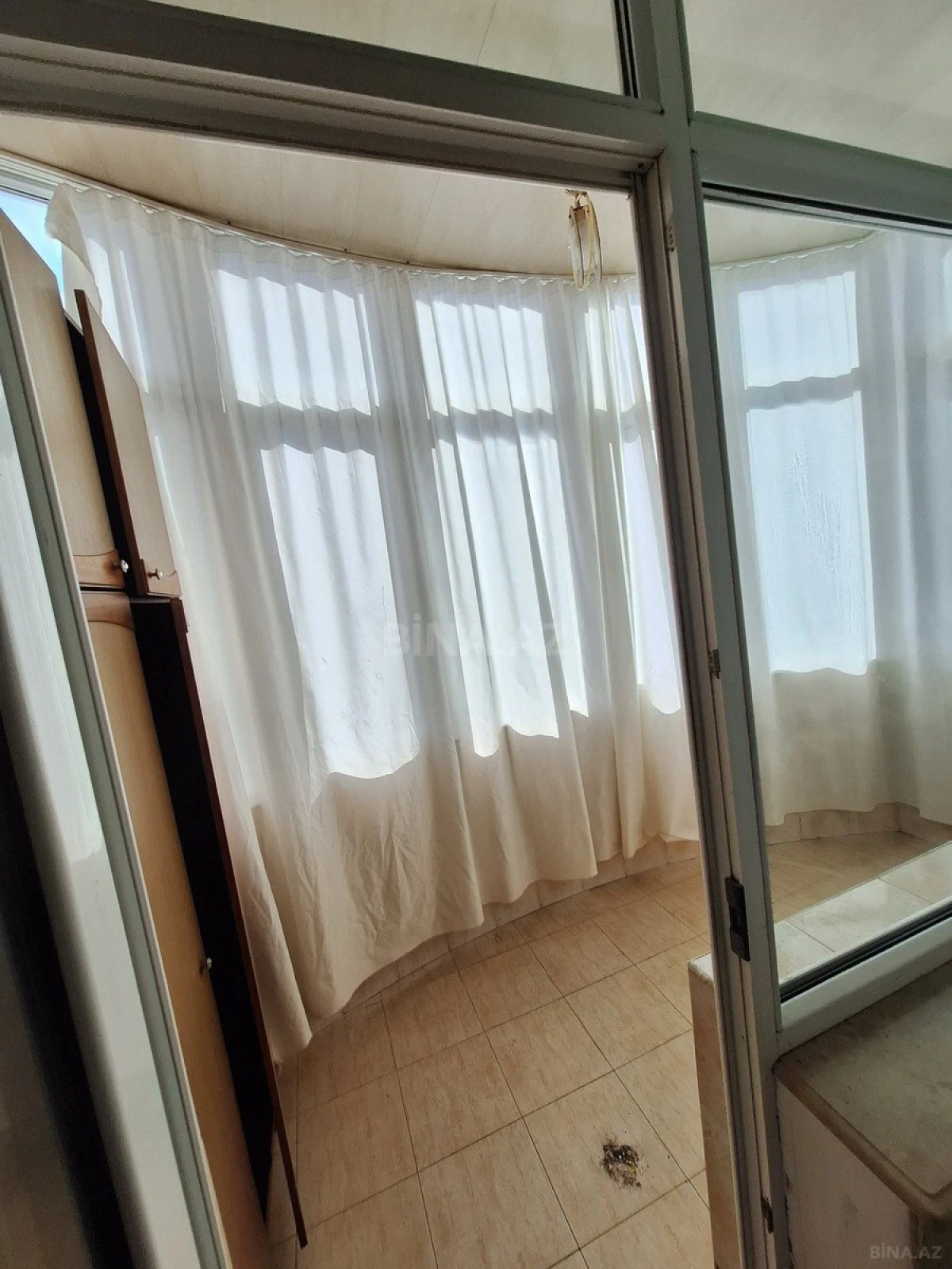 Kirayə verilir 3 otaqlı mənzil 120 m²