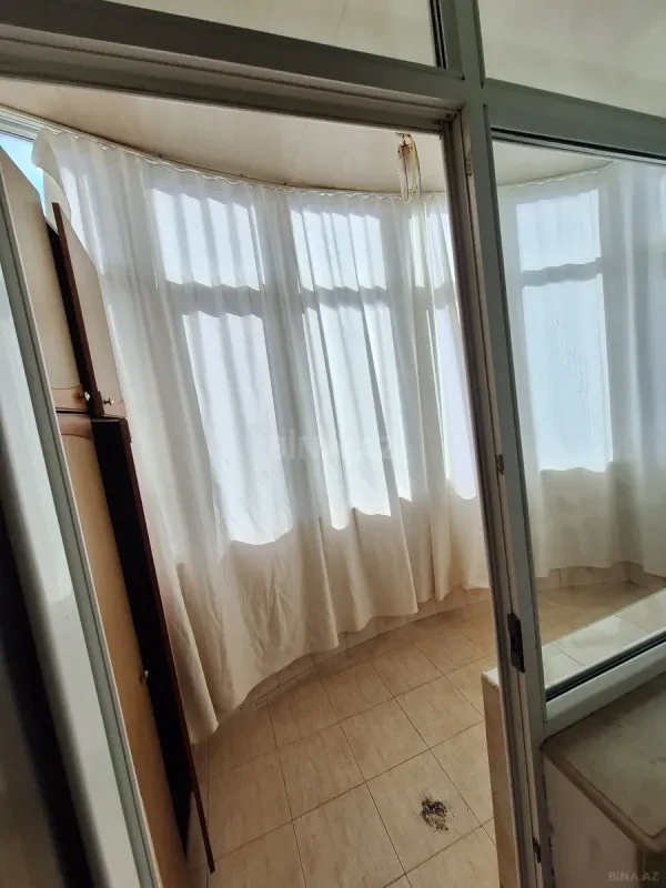 Kirayə verilir 3 otaqlı mənzil 120 m²