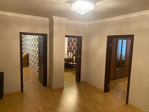 Satılır 2 otaqlı mənzil 115 m²