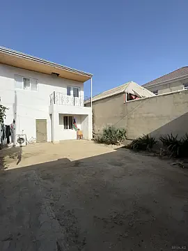 Satılır 7 otaqlı həyət evi 195 m² — Bakı 7 otaq 195.00 m²
