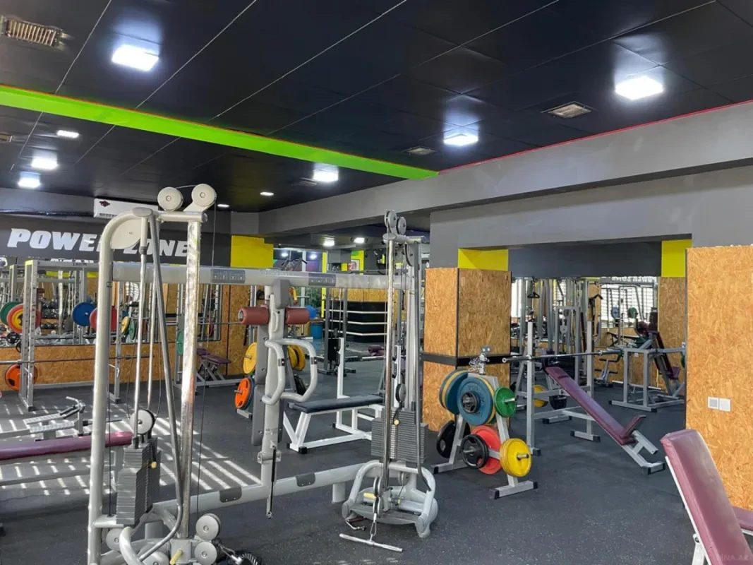 Kirayə verilir obyekt 300 m²