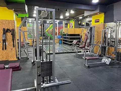 Kirayə verilir obyekt 300 m²