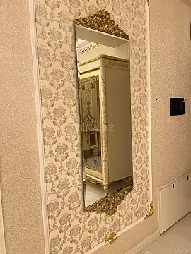 Satılır 3 otaqlı mənzil 121 m²
