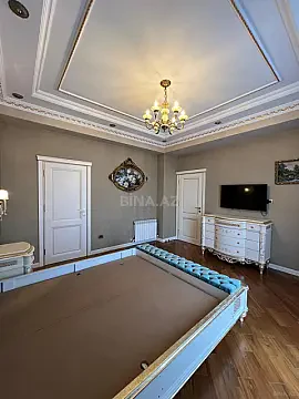 Satılır 3 otaqlı mənzil 121 m²