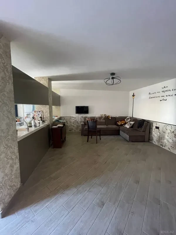 Kirayə verilir 2 otaqlı ofis 80 m²