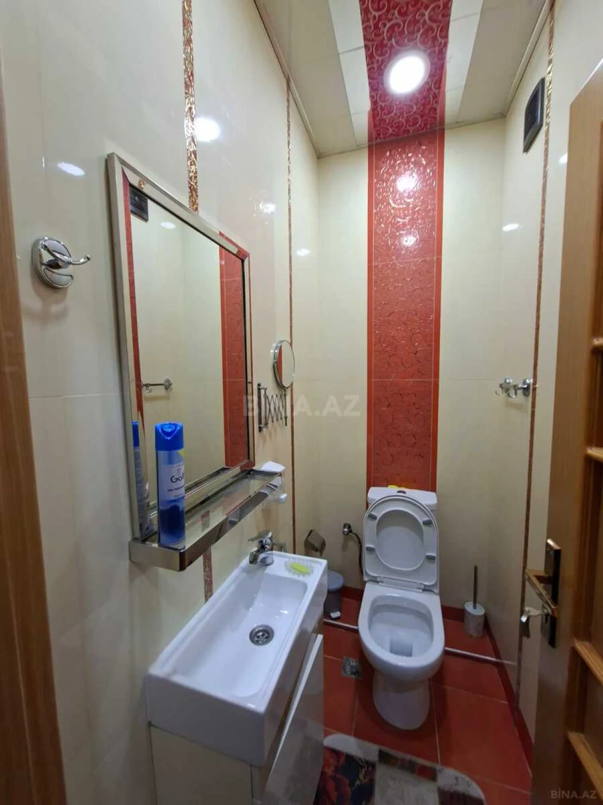 Kirayə verilir 3 otaqlı mənzil 135 m²