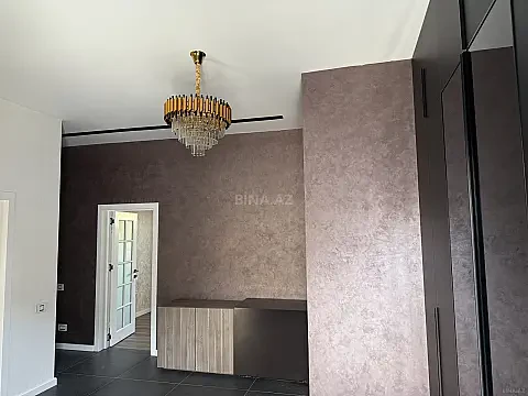 Satılır 3 otaqlı həyət evi 165 m²