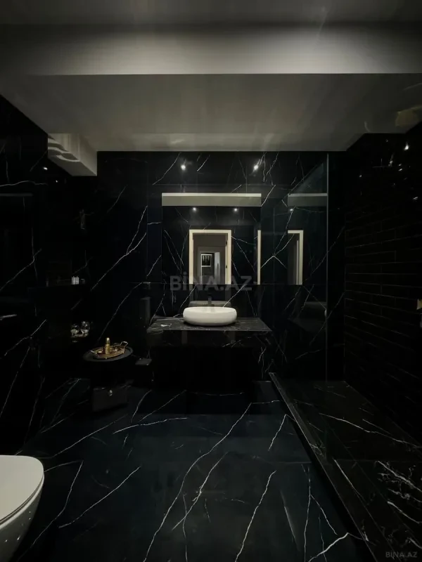 Kirayə verilir 2 otaqlı mənzil 100 m²